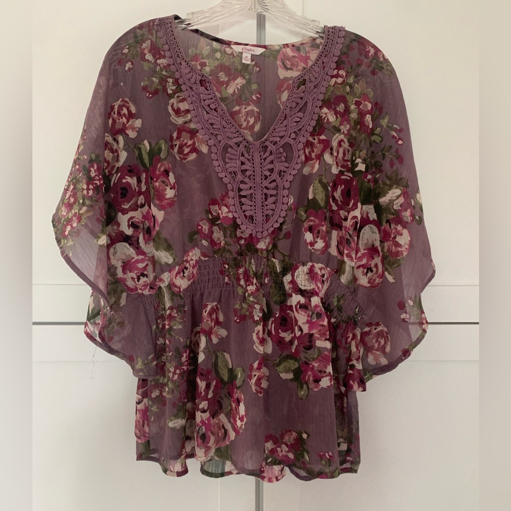 Candie's Red and Pink Flutter Sleeve Asymmetrical Blouse